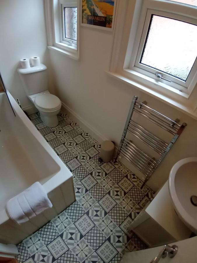 Seaside Ground Floor Apartment *